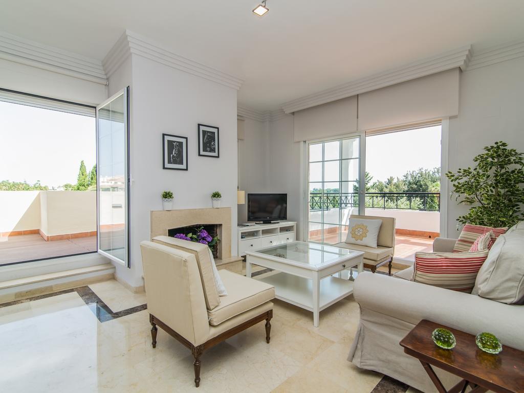 River Garden Spacious Penthouse Marbella Exterior photo